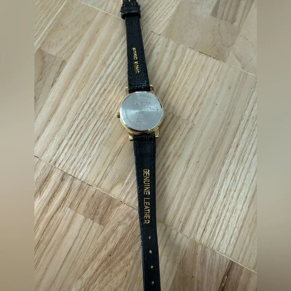 Vintage SII Seiko Disney Winnie the Pooh watch NEW BATTERY